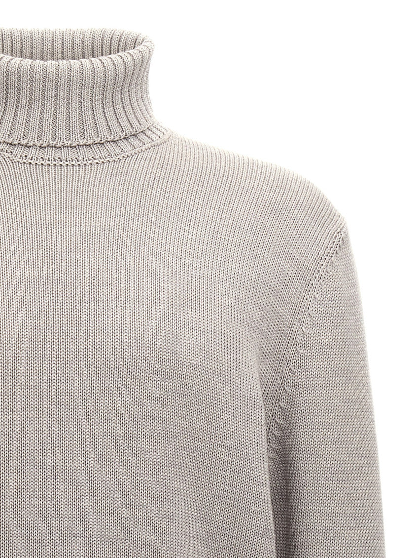 Grey Turtle-Neck Sweater 3
