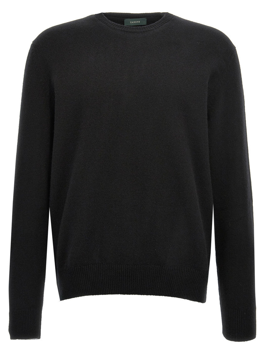 Black Crewneck sweater 1