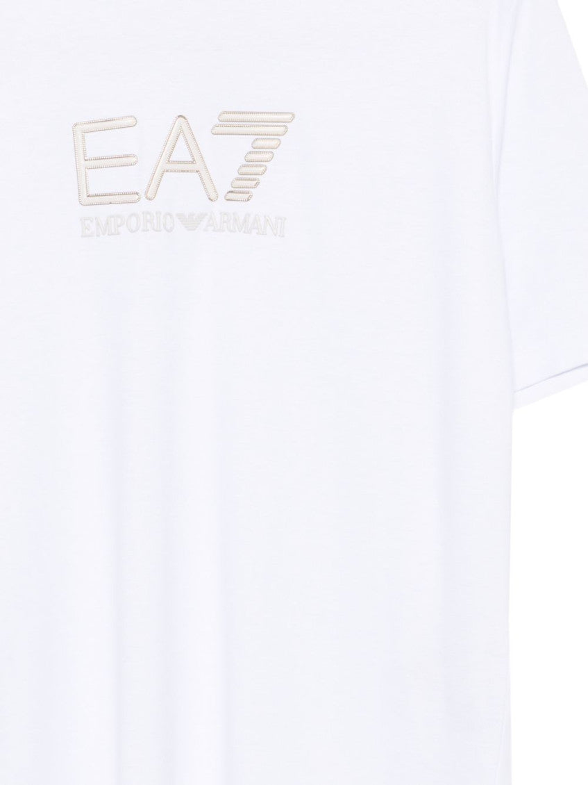 White Crew Neck T-Shirt 3