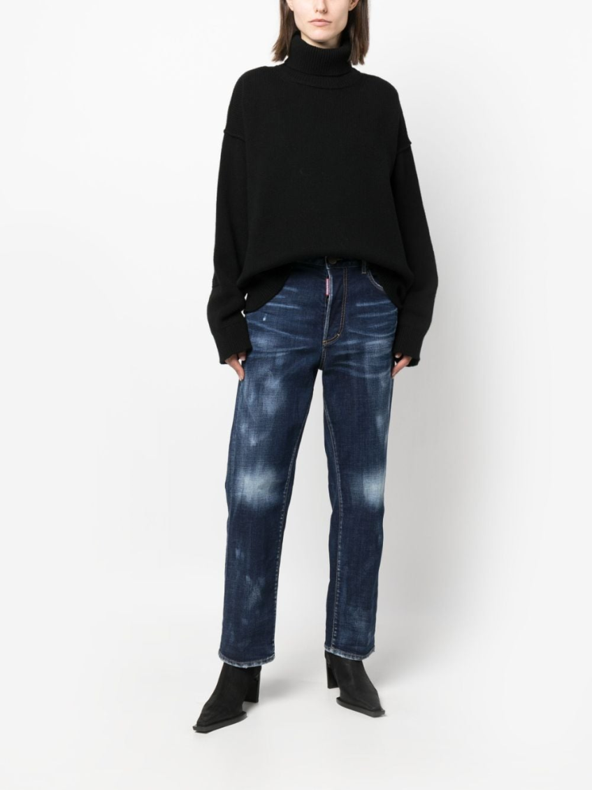 Blue Straight Leg Jeans 2
