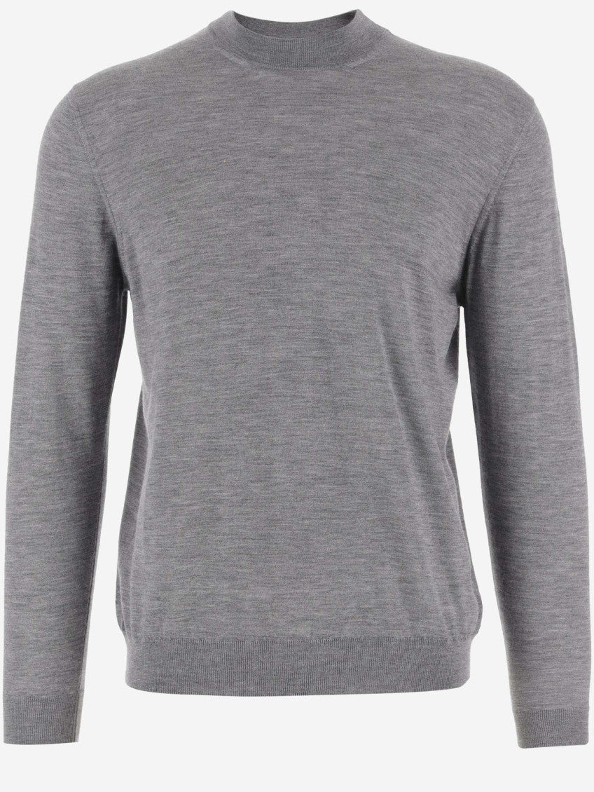 Grey Crewneck Solid Sweater 1