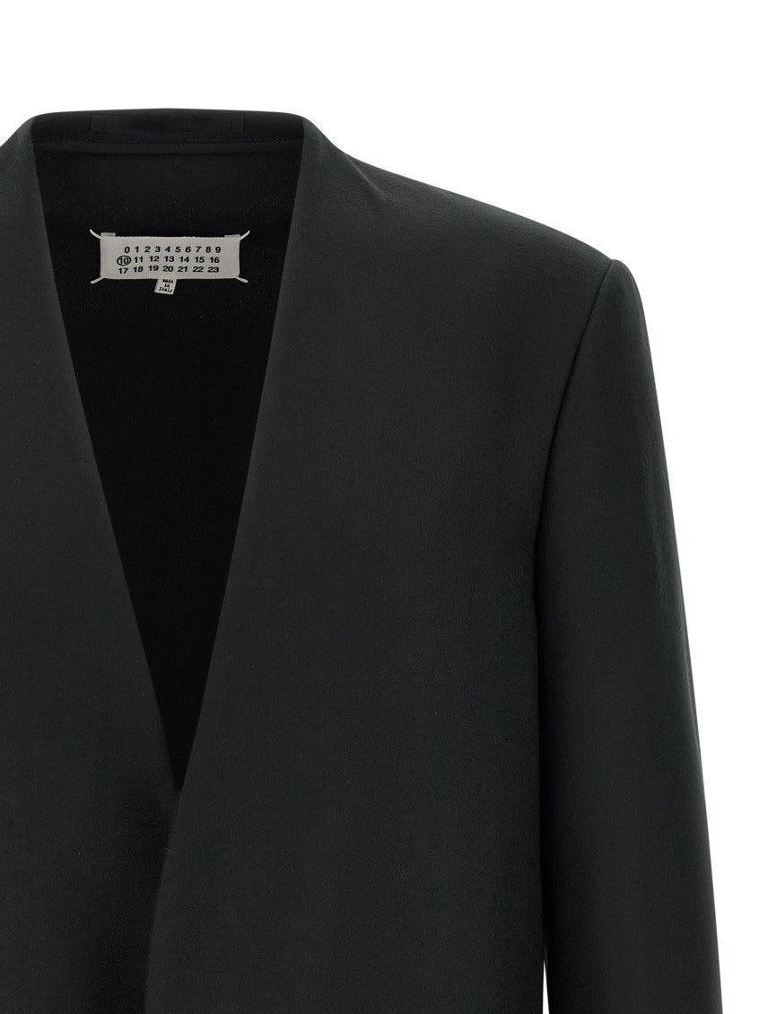 Black Minimal Blazer 3