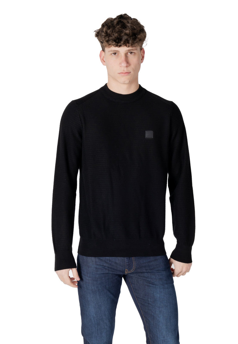 Black Crew Neck Sweater 2