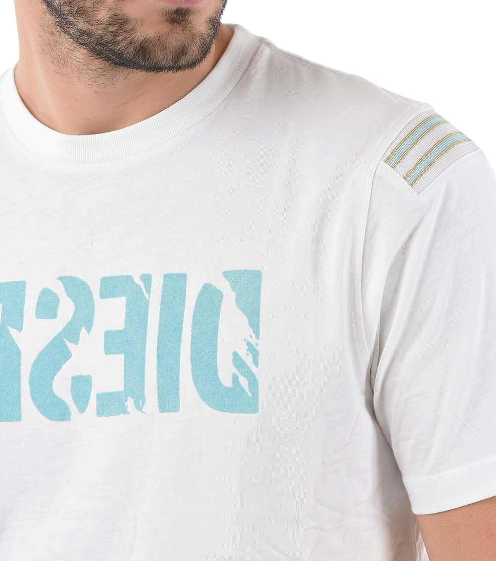 White Graphic Logo T-Shirt 3