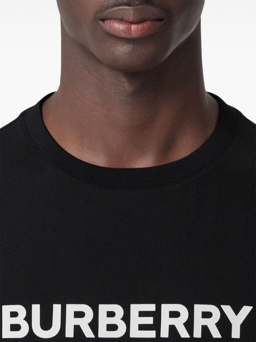 Black Logo Print T-shirt 4