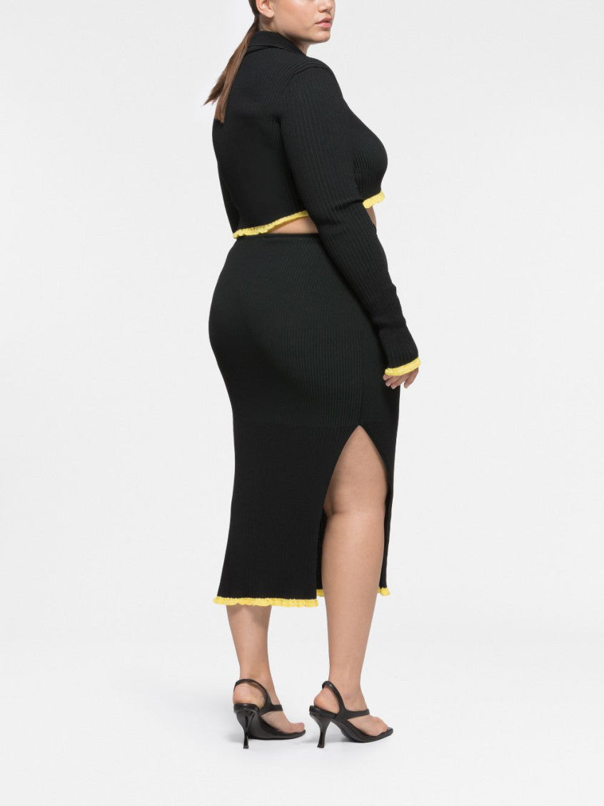 Black Cropped Top 2
