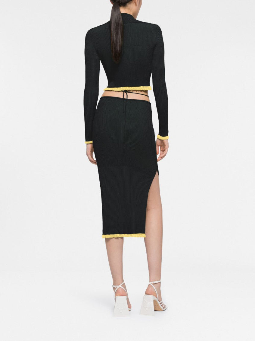 Black Cropped Top 5