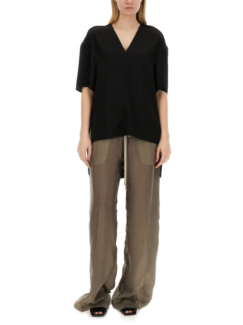 Black Solid V Neck T-Shirt 4