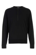 Black Crew Neck Sweaters 1