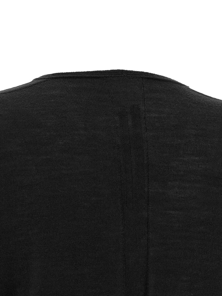 Black V-Cropped Top 4