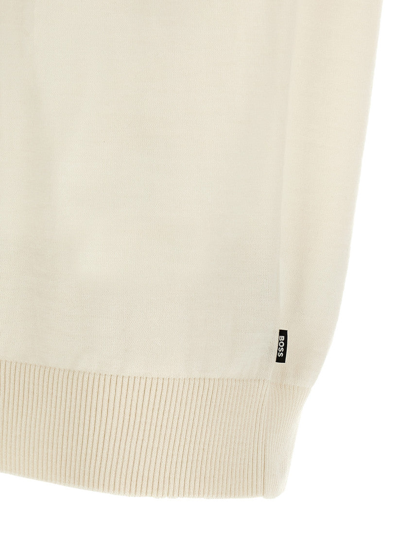 Off White Solid T-Shirt 4