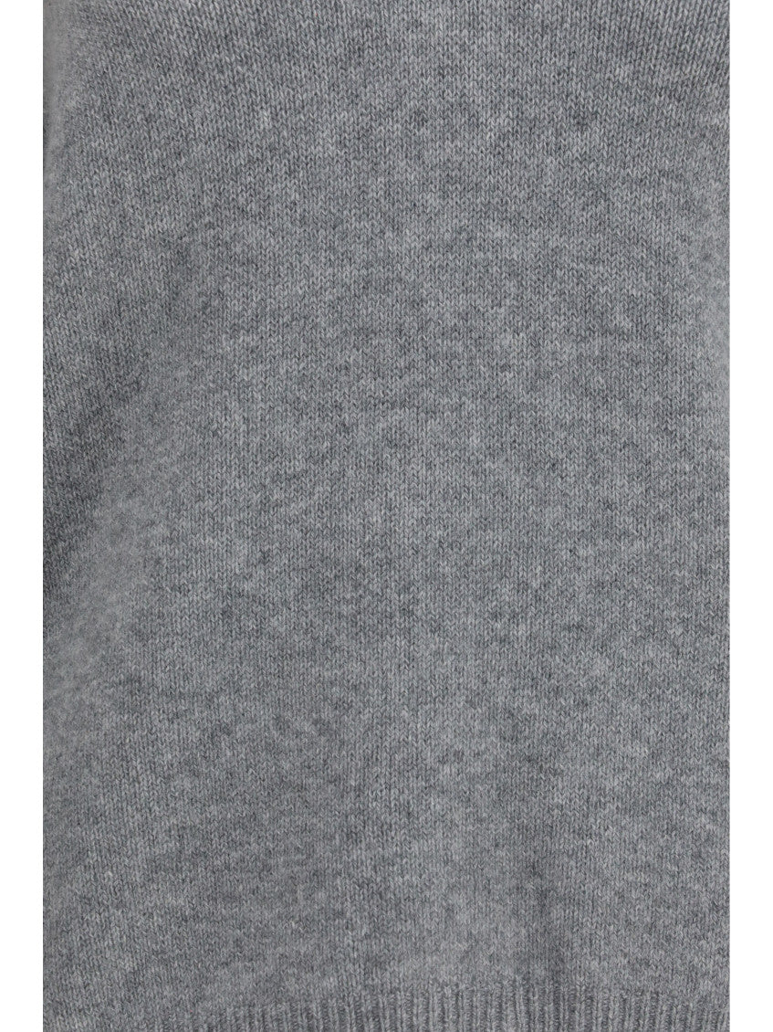 Grey Solid V Neck Sweater 3