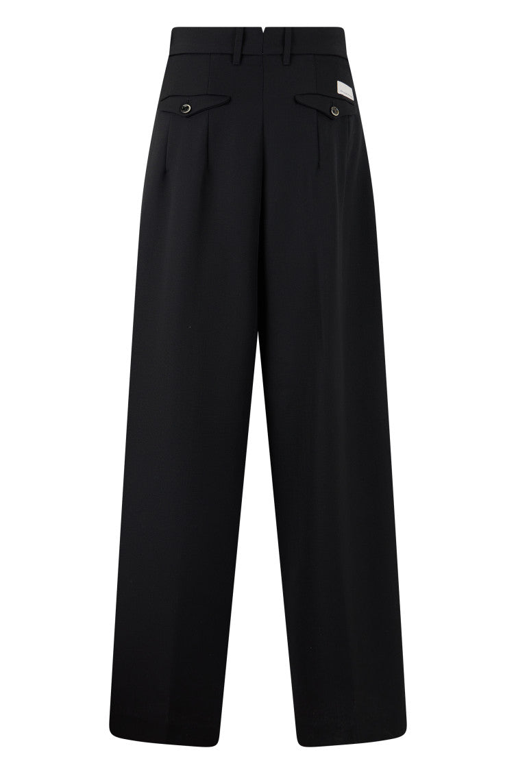 Black Relaxed Pleated Pants 2
