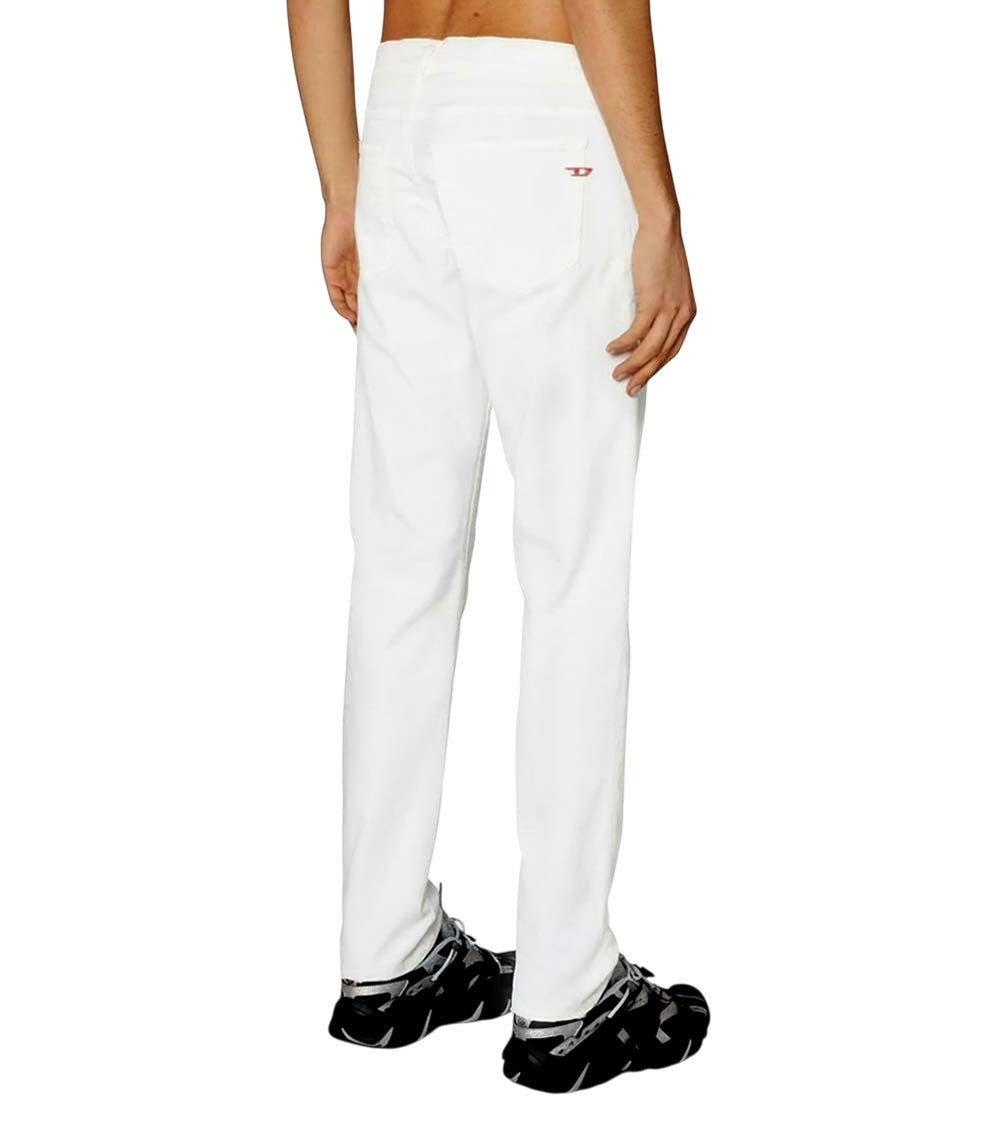 White Slim Solid Jeans 3