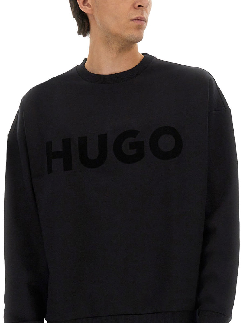 Black Crew Neck Sweatshirt 4