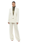 White Solid Peaked Lapel Suit 1