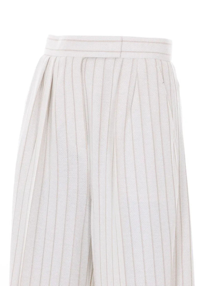 White Relaxed Pleated Pant 3