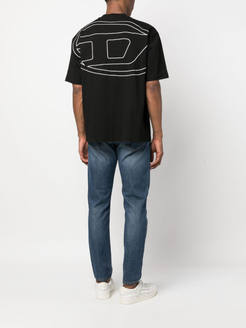 Black Embroidered logo T-shirt 4