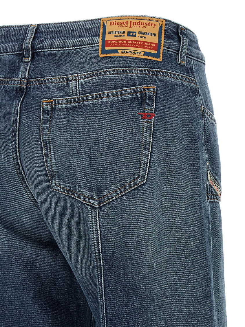 Blue 'D-Akii 09m56' jeans 4