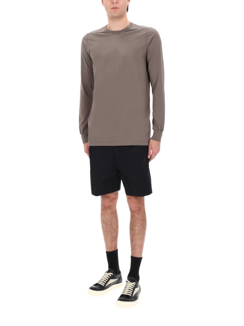Grey Solid Crew Neck T-Shirt 2