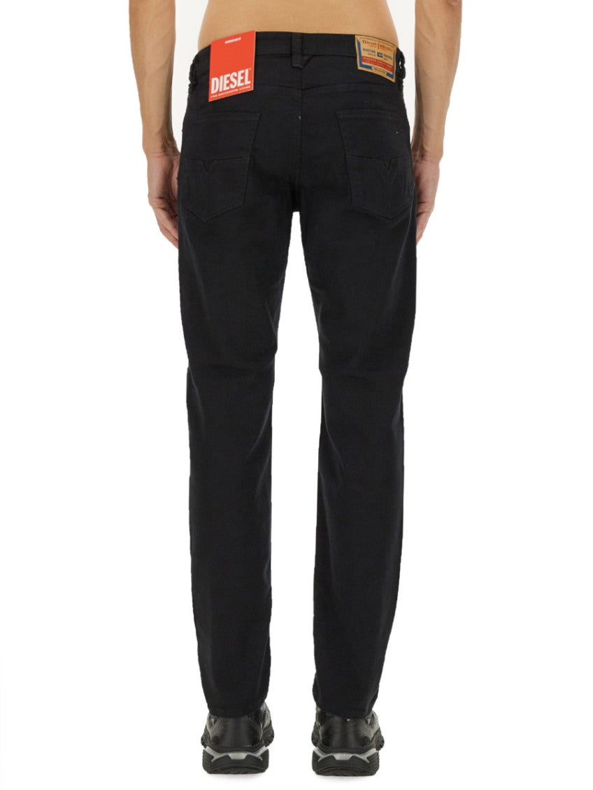 Straight Mid Rise Jeans 4