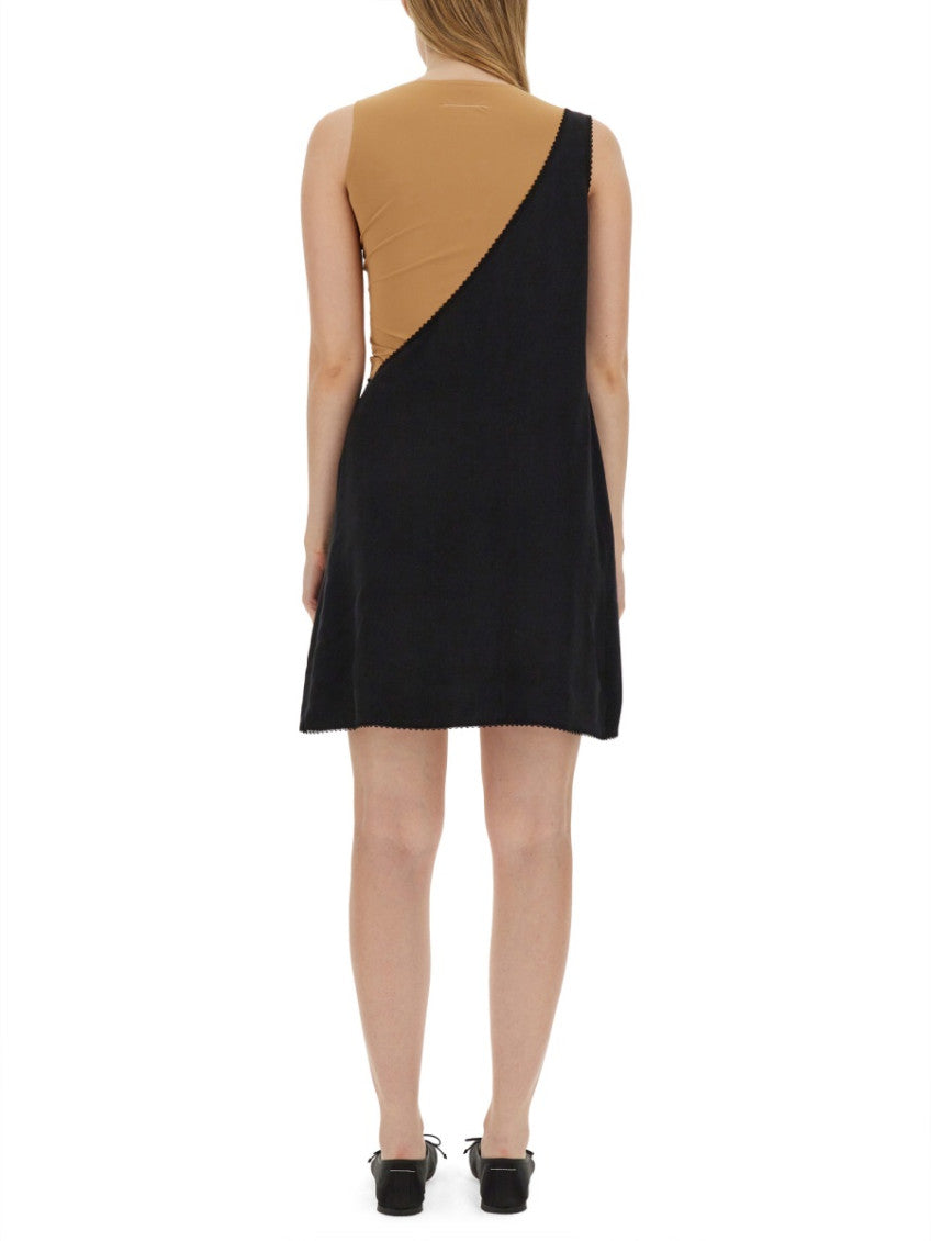 Black Lace Round Neck Mini Dress 3
