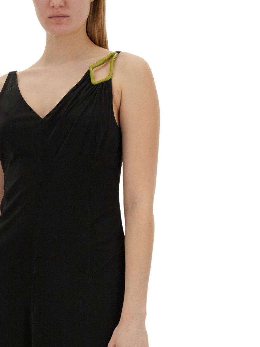 Black Solid V Neck Midi Dress 4