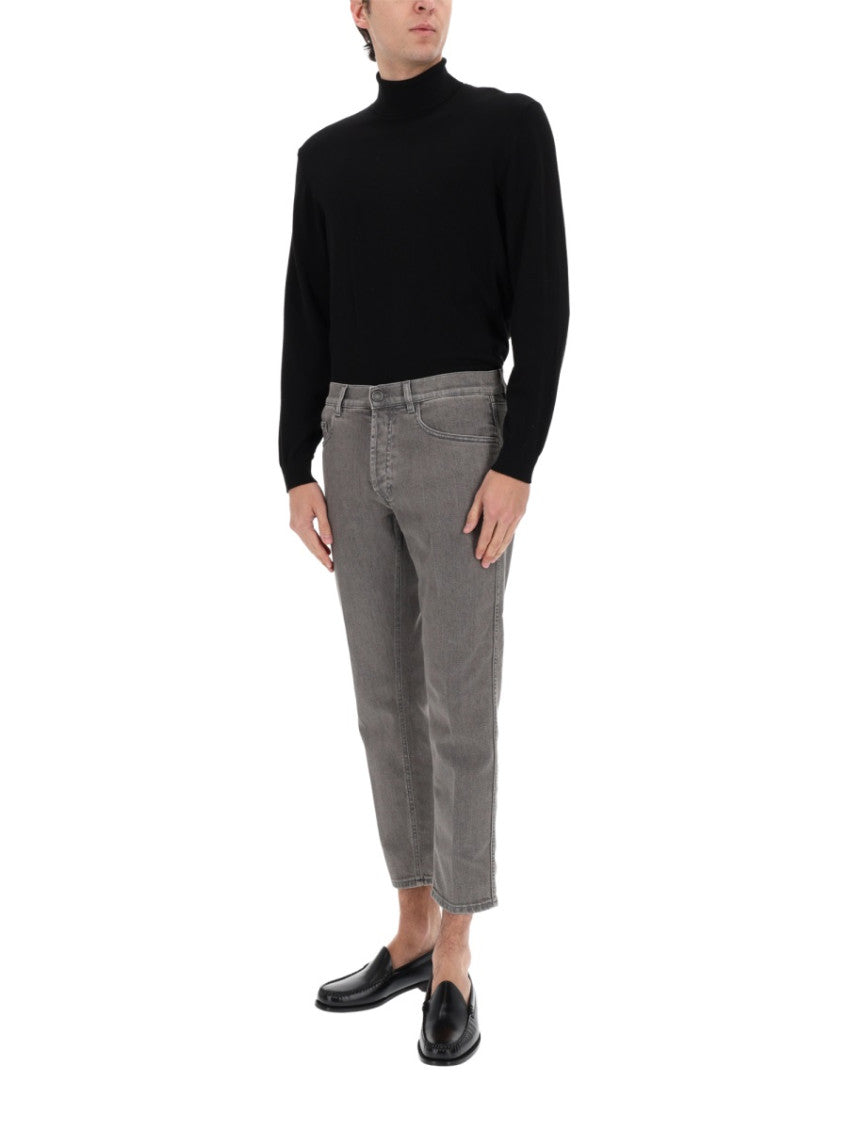 Grey Mid Rise Jeans 3