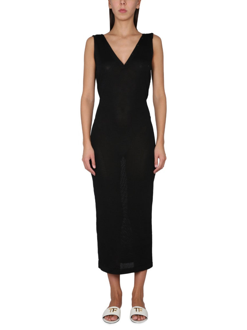 Black Solid V Neck Midi Dress 1