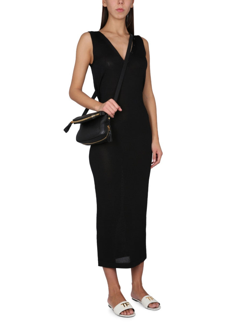 Black Solid V Neck Midi Dress 2