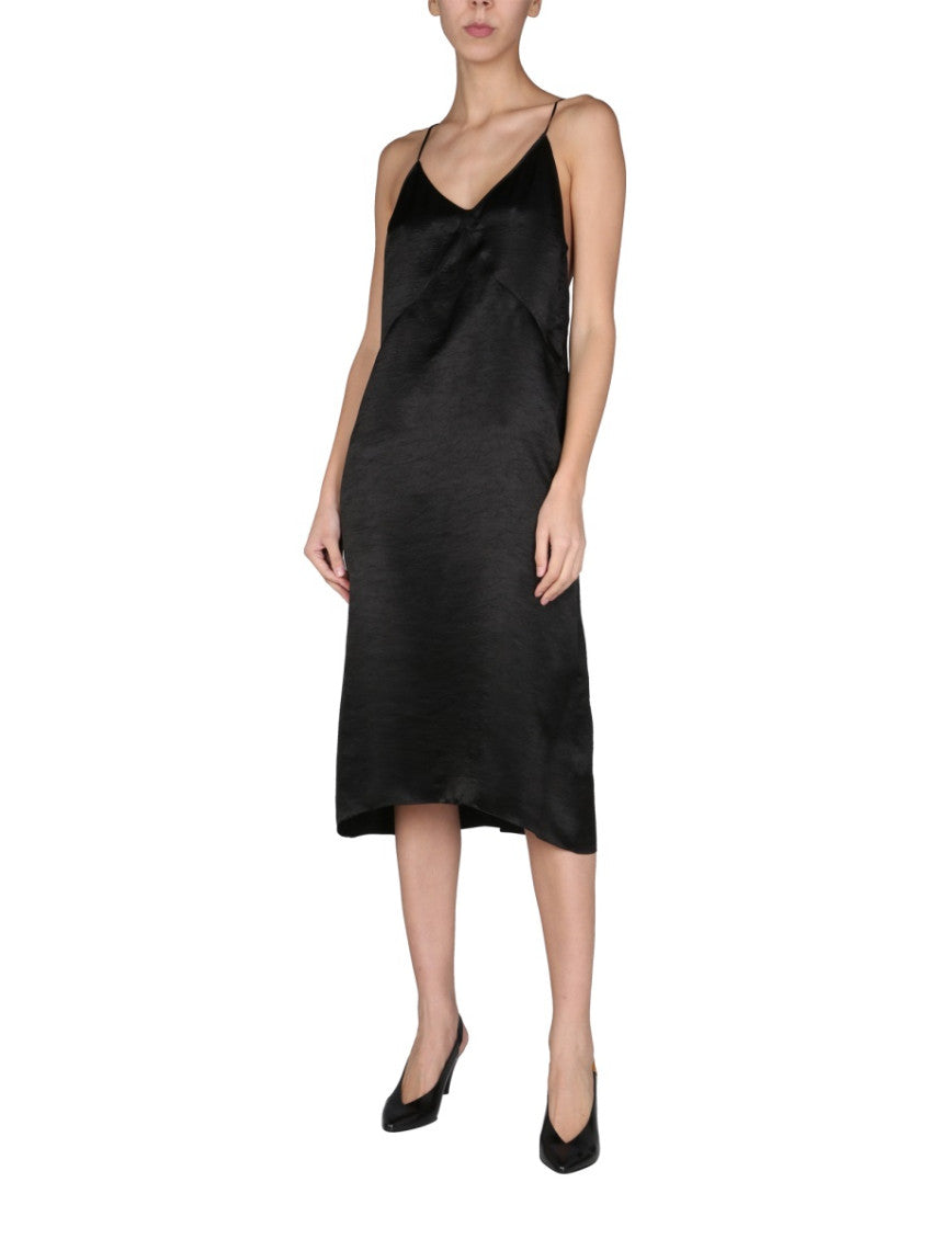 Black Solid V Neck Midi Dress 2