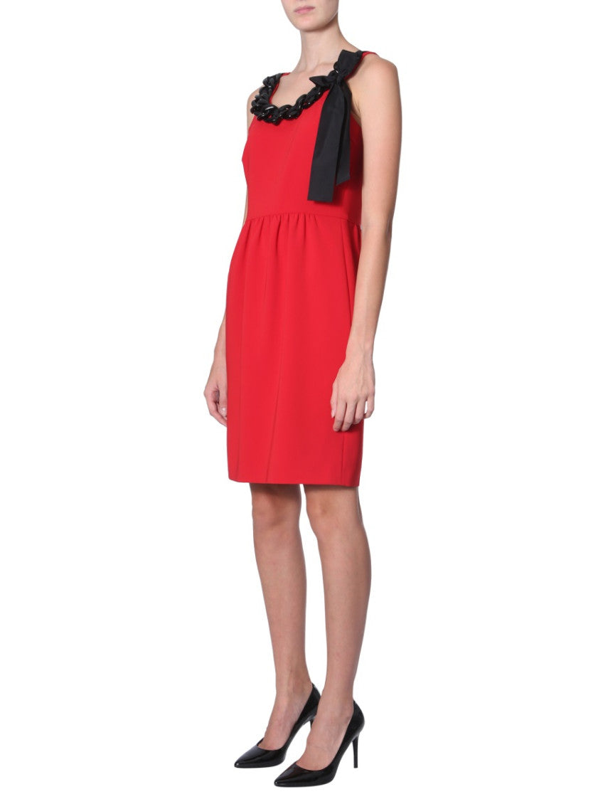 Red Round Neck Knee Length Dress 3