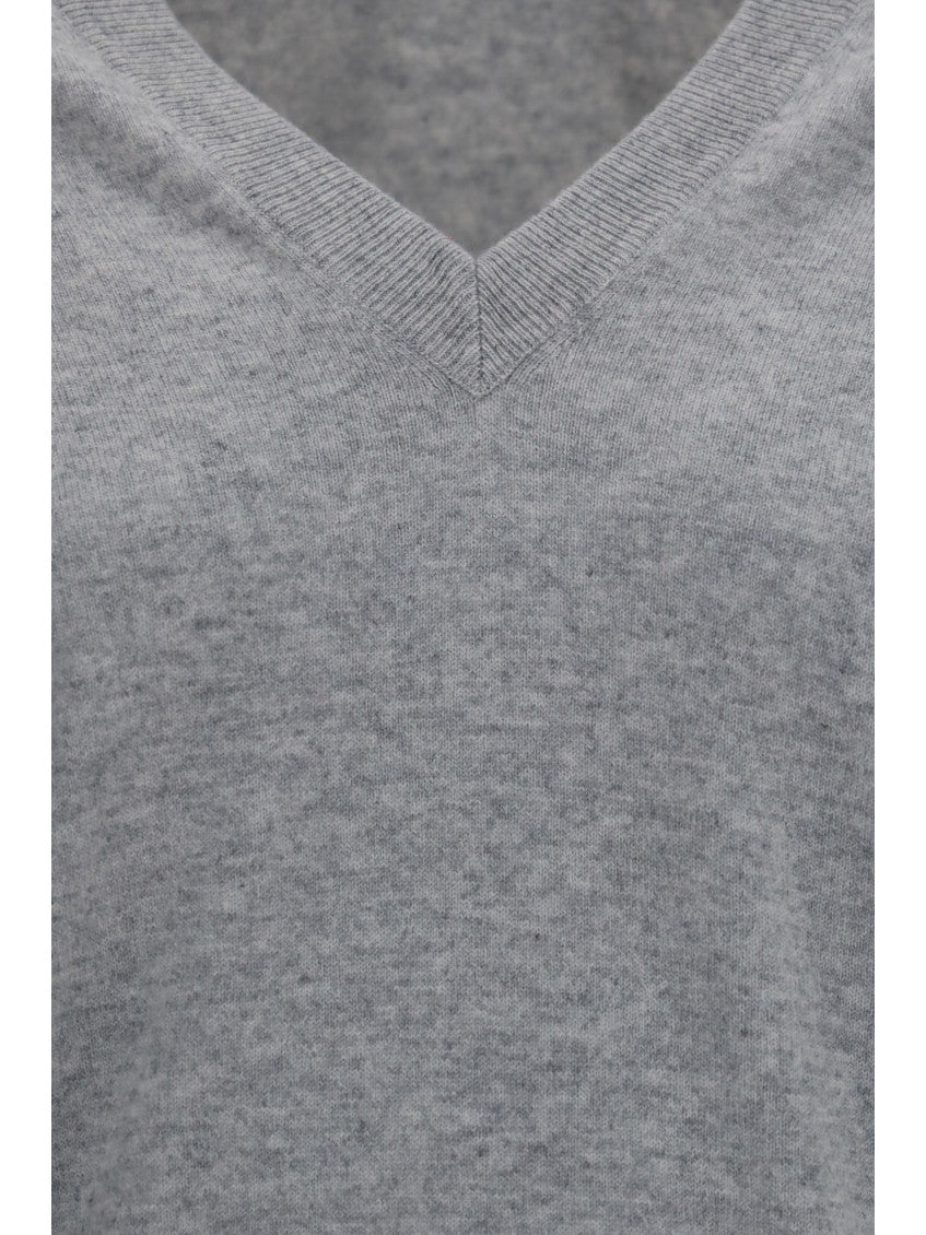 Grey Solid V Neck Sweater 3