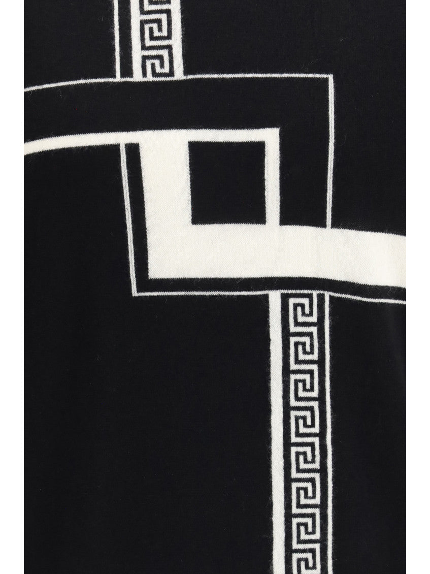 Black Crew Neck Sweater 3