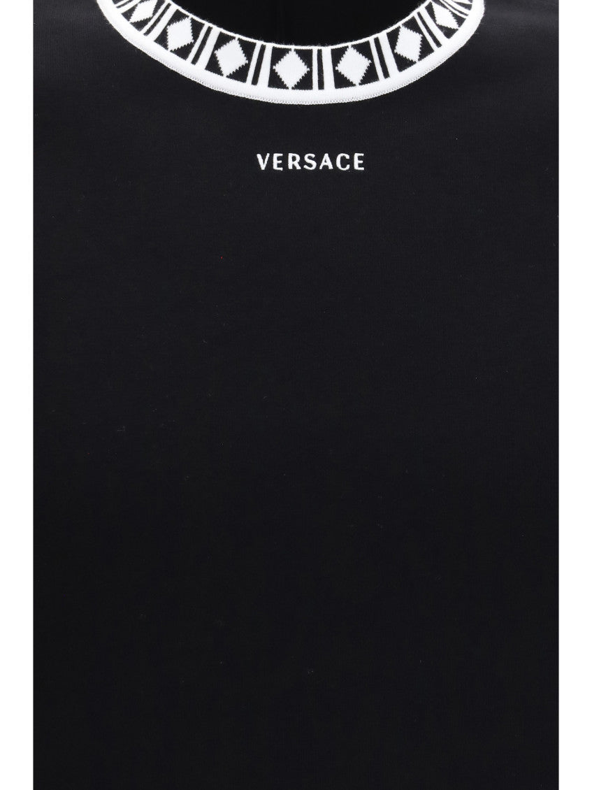 Black Crew Neck T-Shirt 3