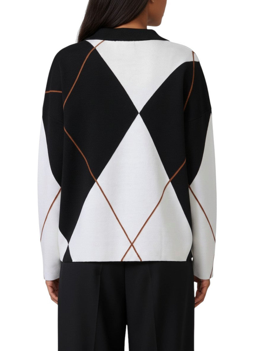 BlackWhite Geometric Sweater 3