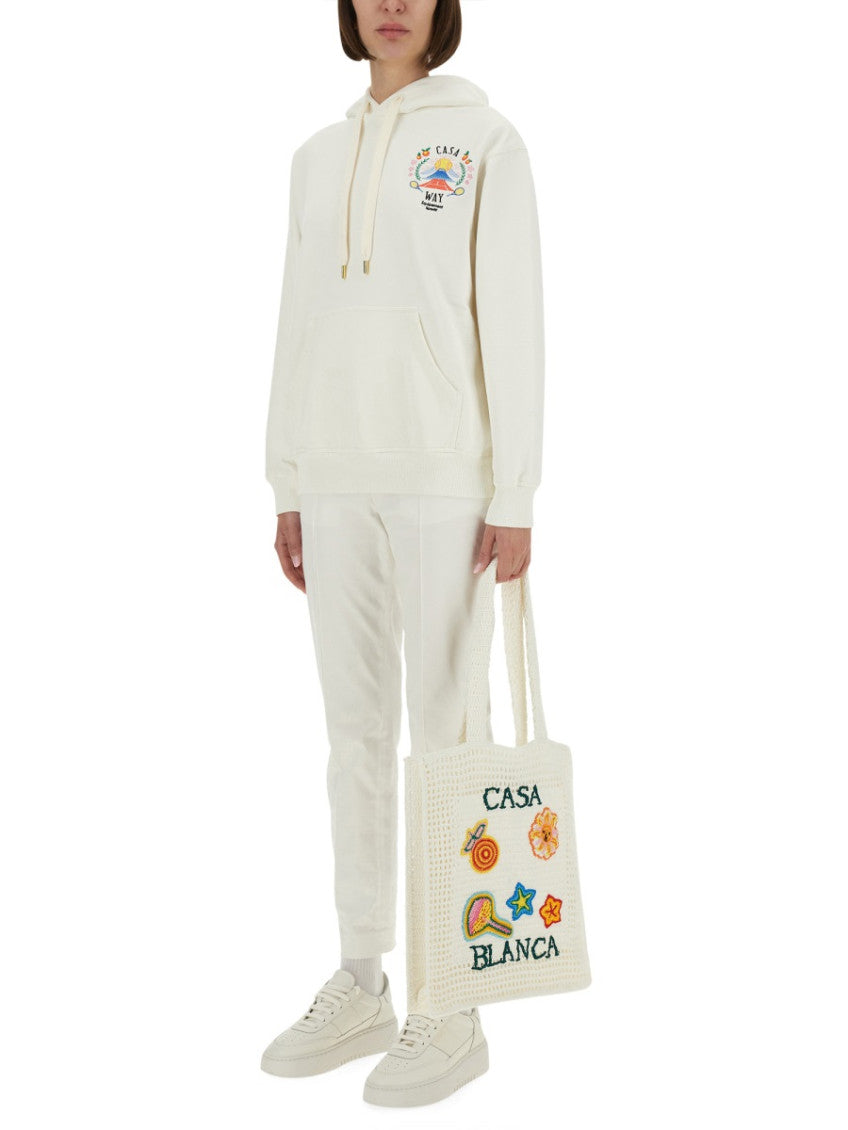 White Graphic Hood Sweatshirt 2