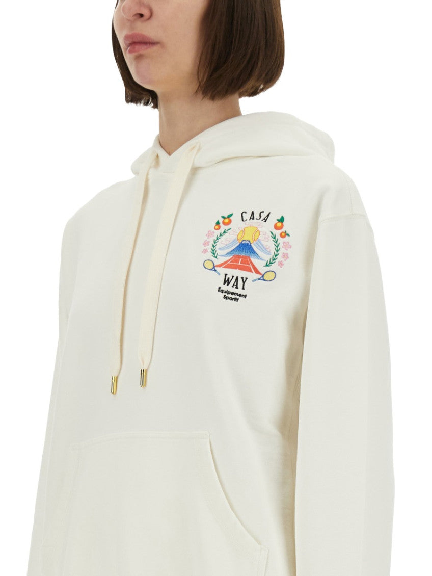 White Graphic Hood Sweatshirt 4