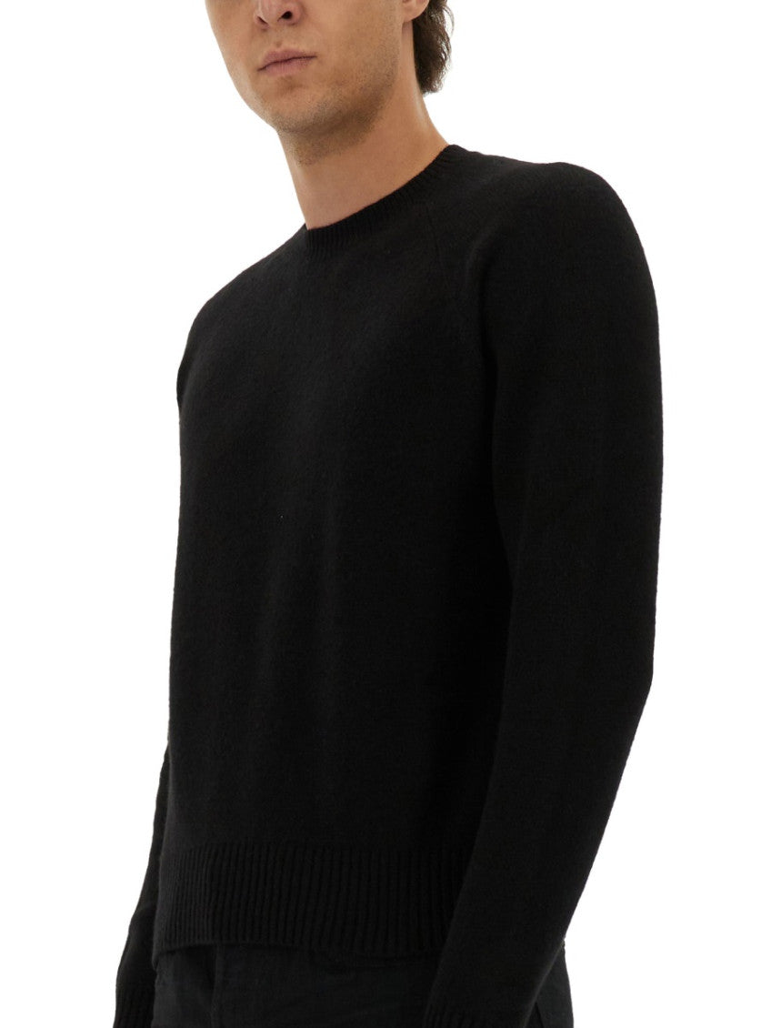 Black Crew Neck Sweater 2