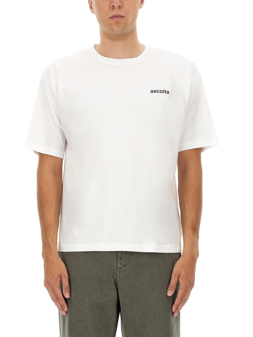 White Graphic Crew Neck T-Shirt 1