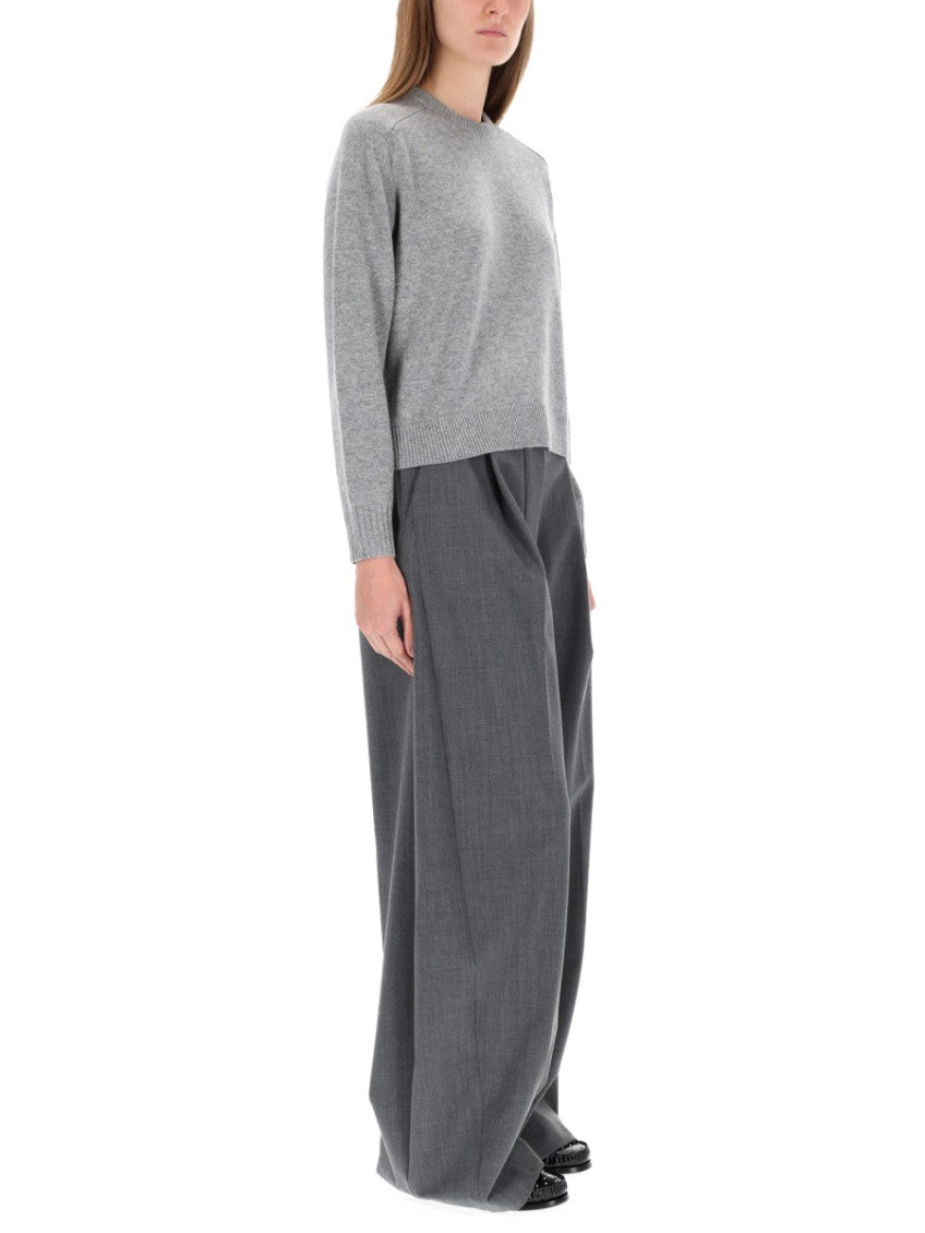 Grey Solid Crew Neck Sweater 2