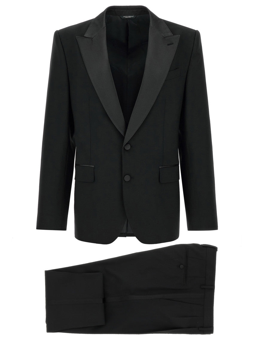 Black Solid Peaked Lapel Suit 1