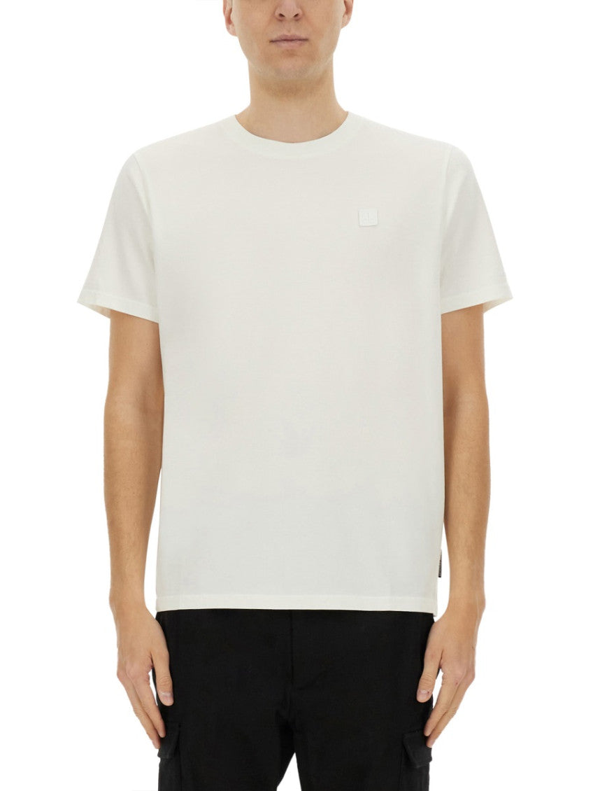White Solid Crew Neck T-Shirt 1