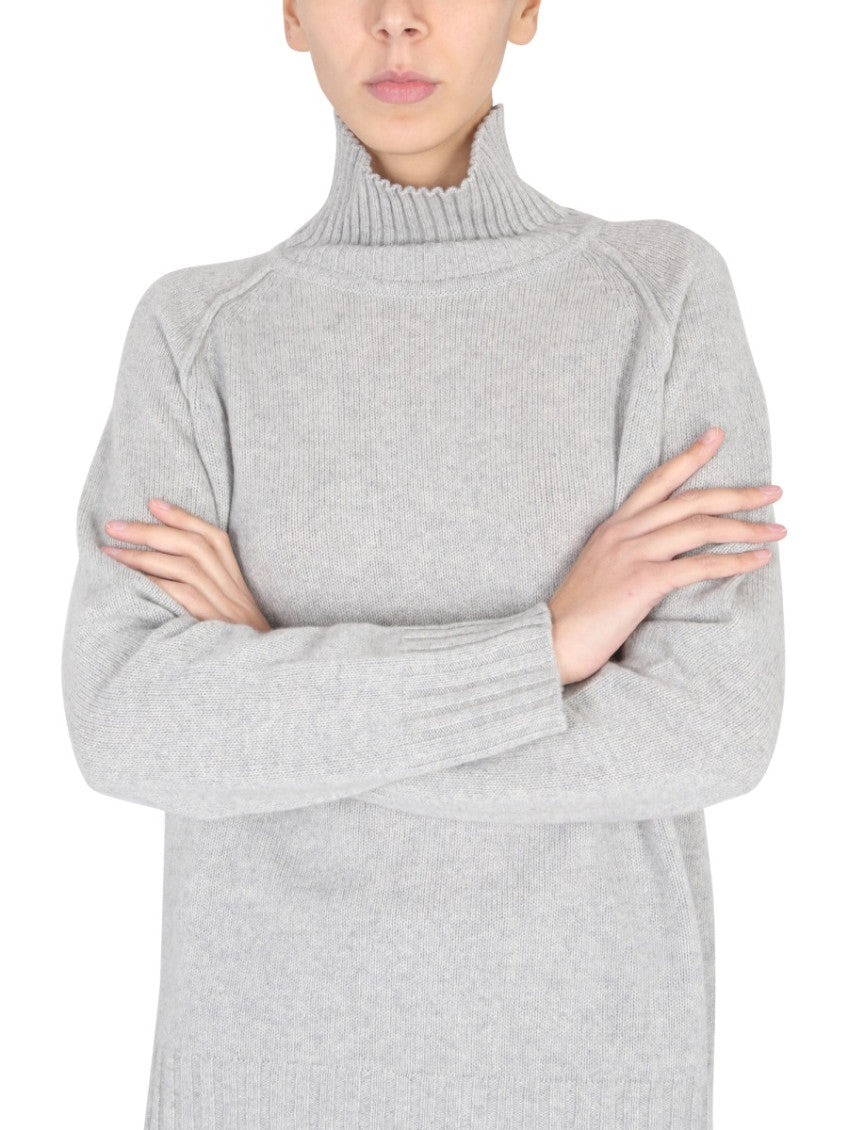 Grey Solid Turtle Neck Sweater 4