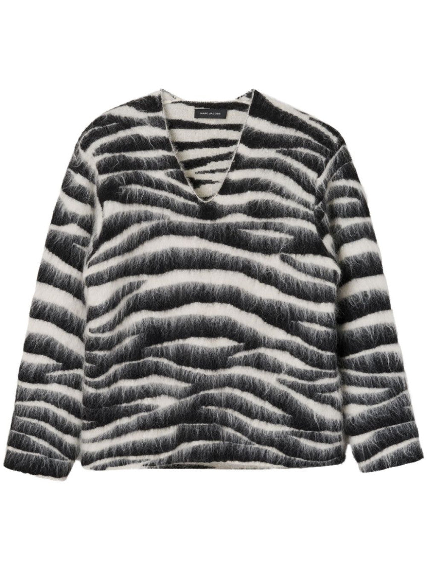 BlackWhite Printed Sweater 1