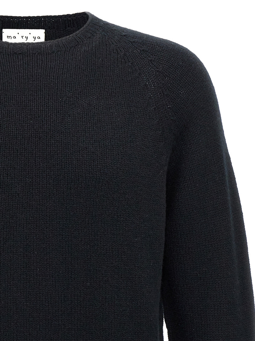 Black Crew-Neck Sweater 3