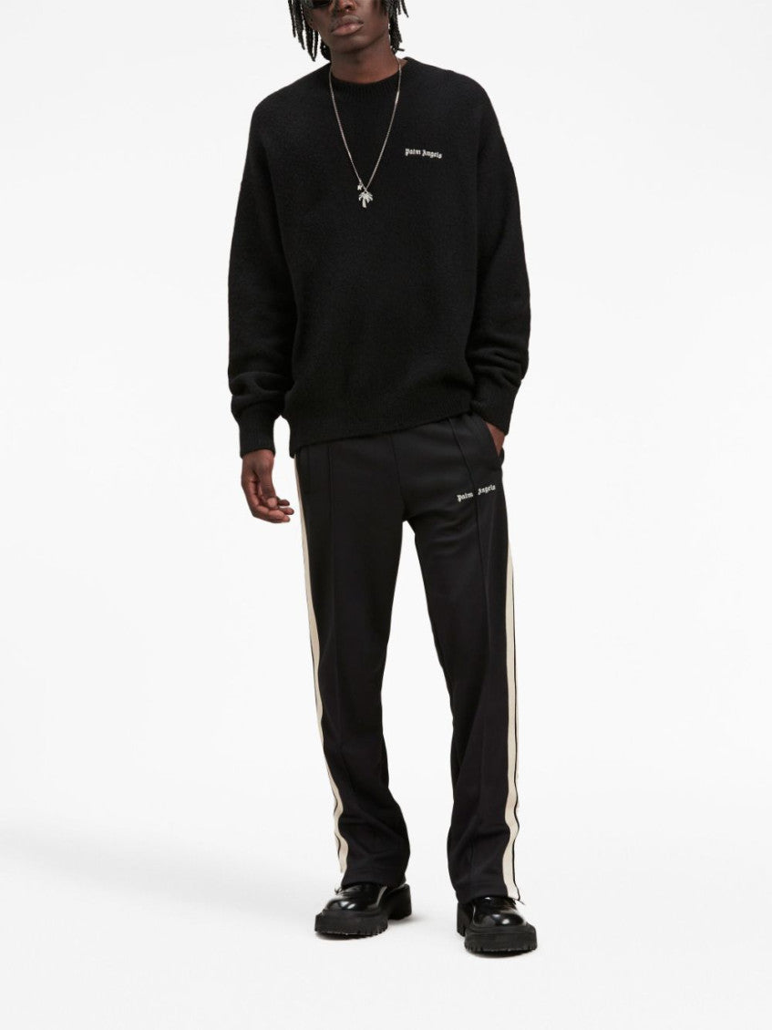 Basic logo sweater 5