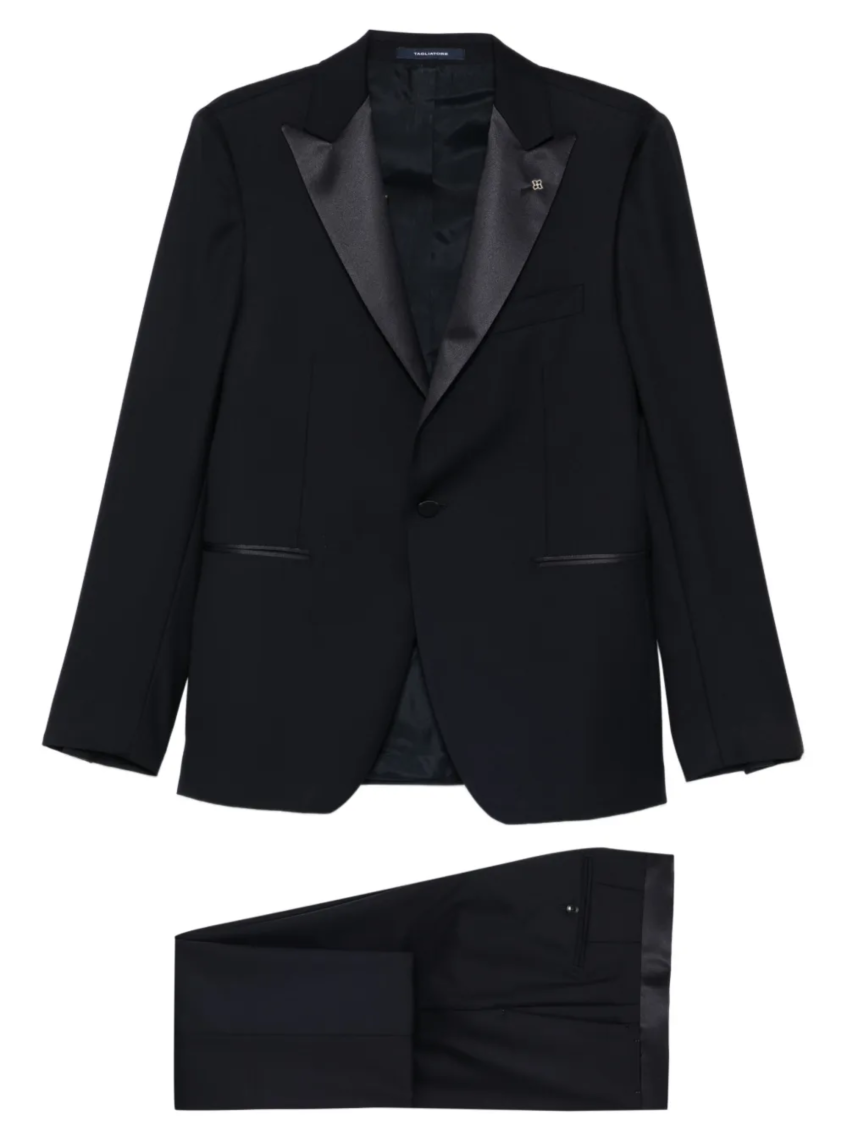 Black Single Breasted Suit 1