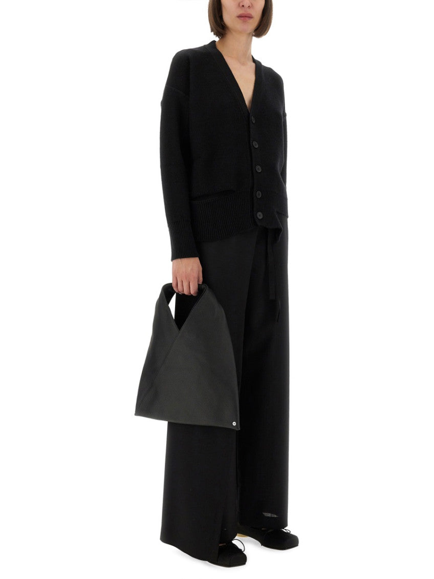 Black Solid V Neck Cardigan 4