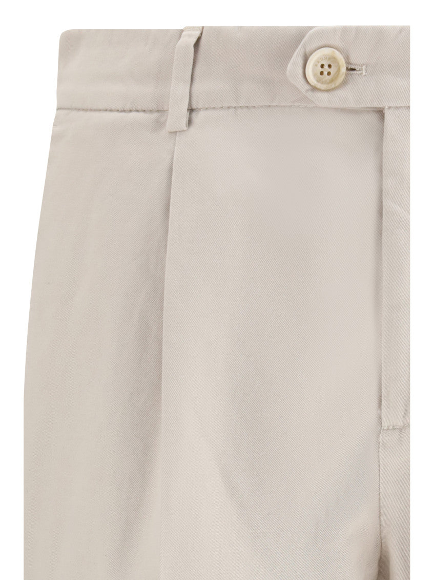 Off White Pleated Pants 3
